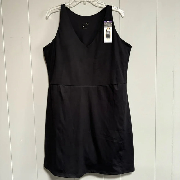 NWT GAPFIT Active Tank Dress True Black Hidden Inner Short Phone PocketSize XXL - Picture 1 of 10